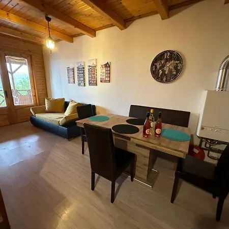Virag Apartman Felsőtárkány Zewnętrze zdjęcie