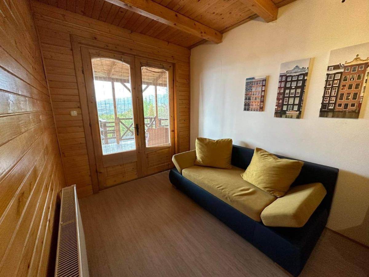 Virag Apartment *