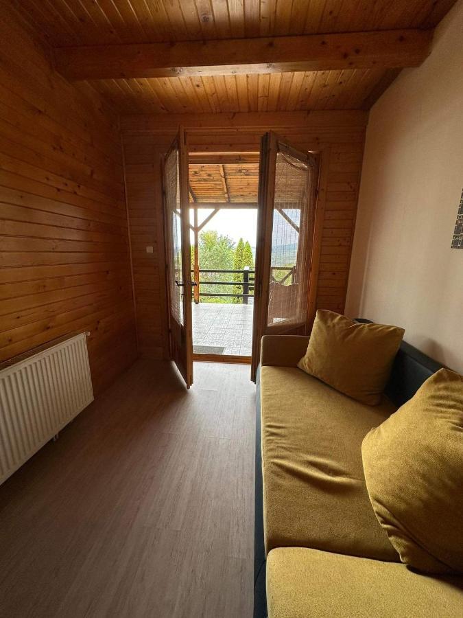 Virag Apartment Felsotarkany